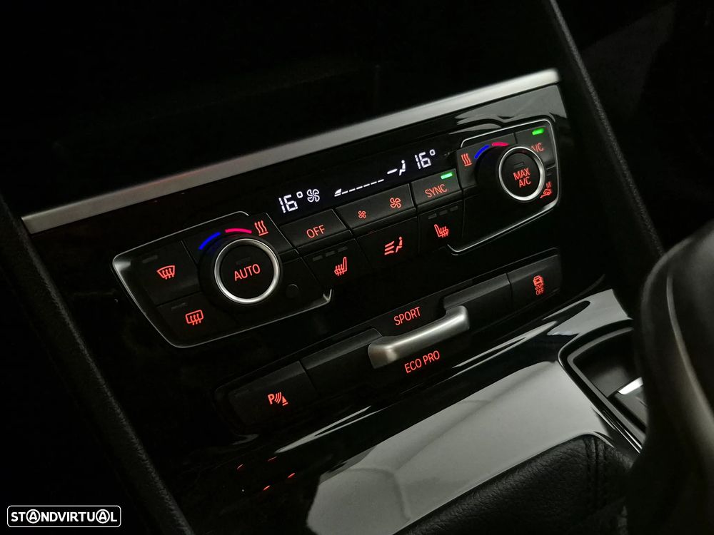 BMW 216 Gran Tourer i 7L Advantage — fotografia 24