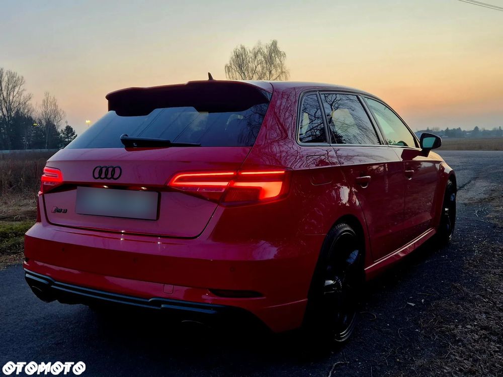 Audi RS3 Sportback TFSI quattro S tronic - 37