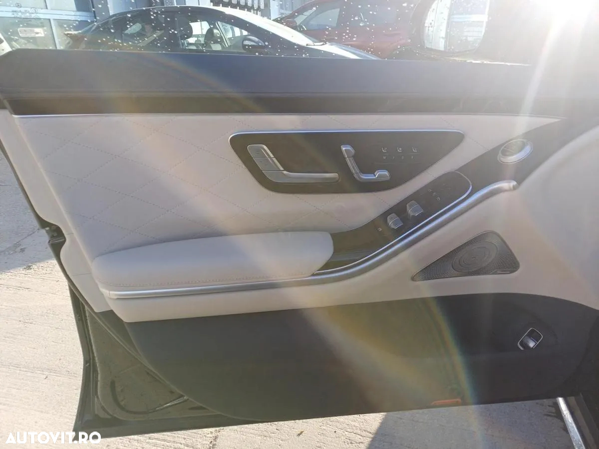 Mercedes-Benz S 400 d 4MATIC Long Aut - 10