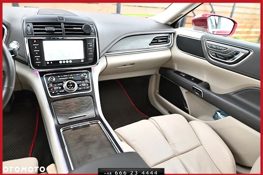 Lincoln Continental - 21