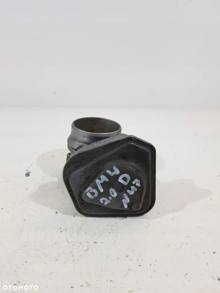 PRZEPUSTNICA BMW E87 E90 E91 2.0D N47 780437301 - 2