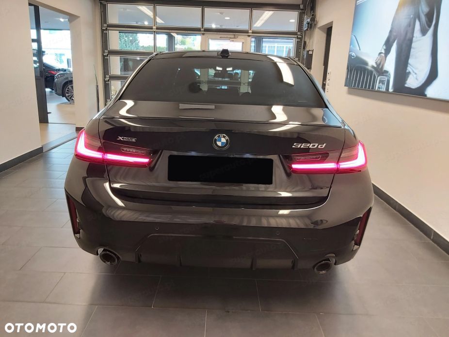 BMW Seria 3 320d xDrive mHEV M Sport - 6