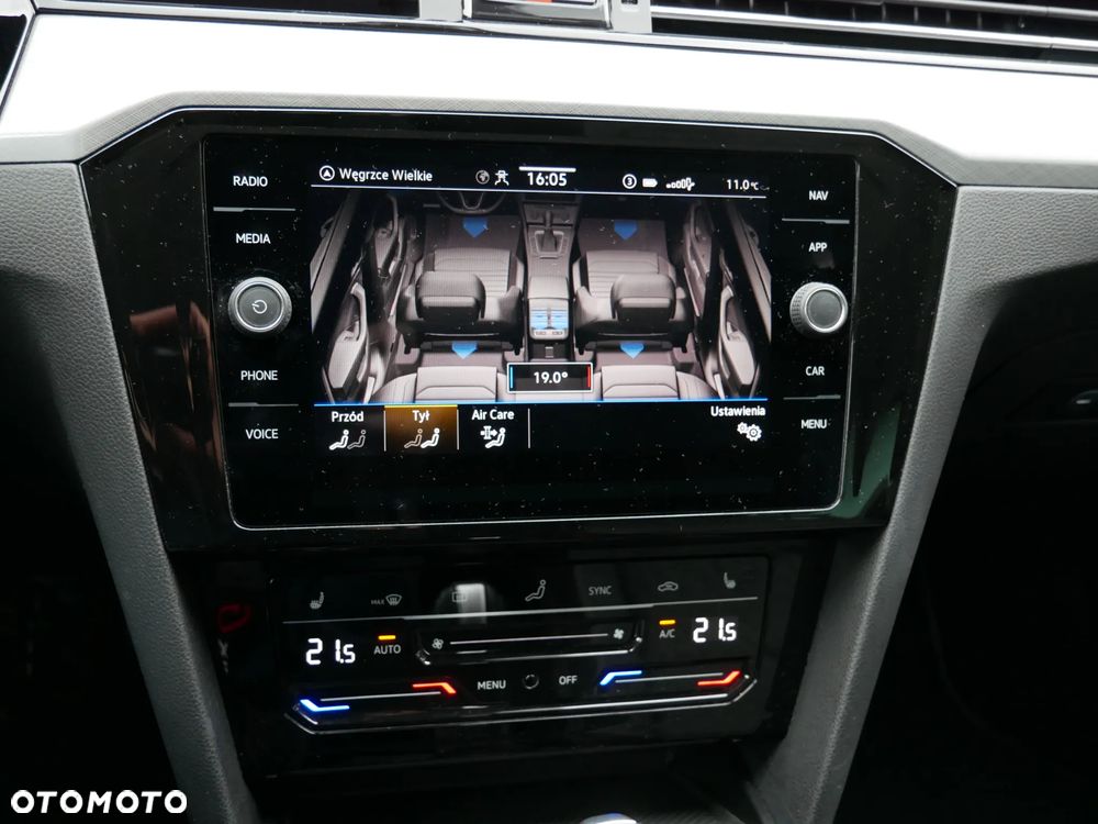 Volkswagen Passat 2.0 TDI EVO Business DSG - 22
