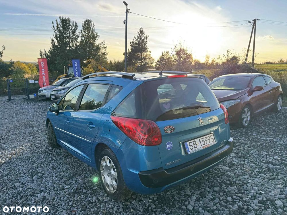 Peugeot 207 1.4 Business Line - 2