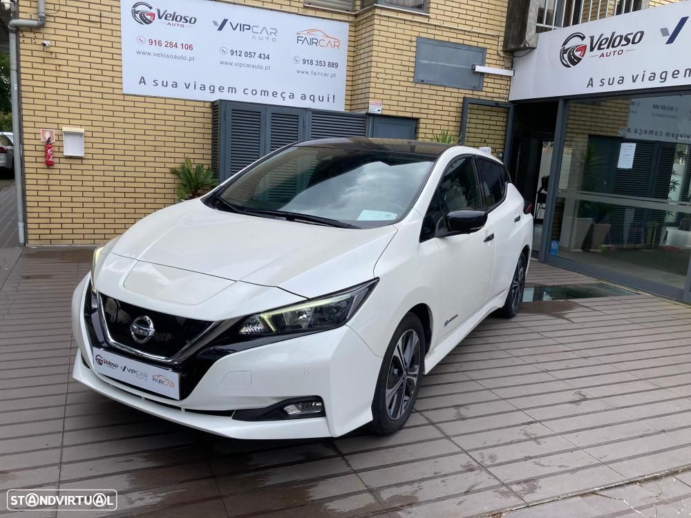 Nissan Leaf N-Connecta Two Tone - 2