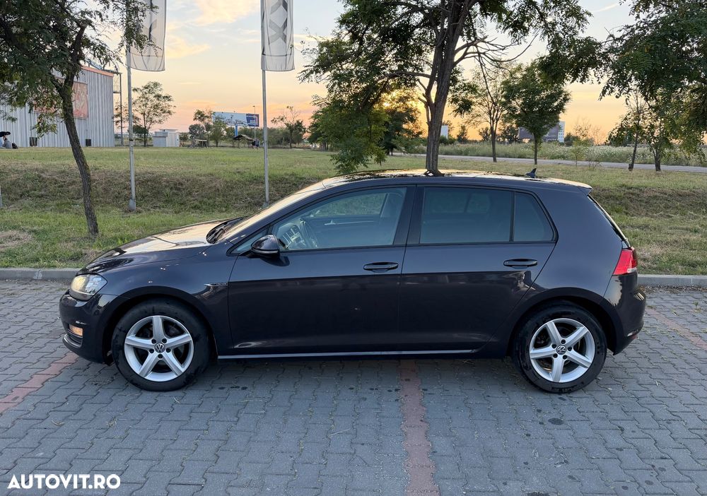 Volkswagen Golf 1.4 TSI BlueMotion Technology DSG Lounge - 37