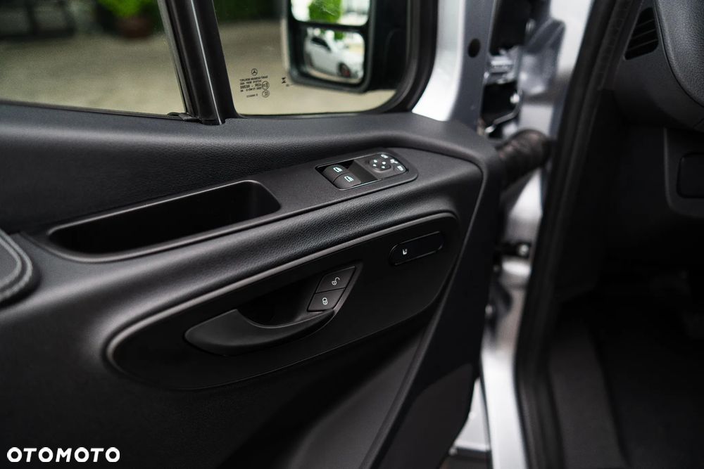 Mercedes-Benz Sprinter 9-osobowy - 8