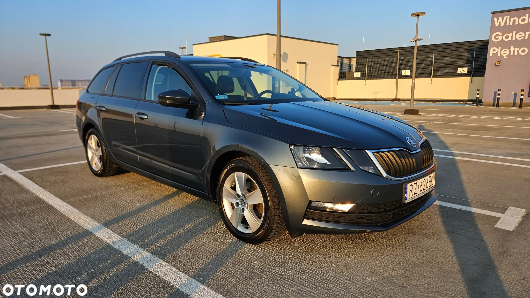 Skoda Octavia 1.6 TDI Ambition - 6