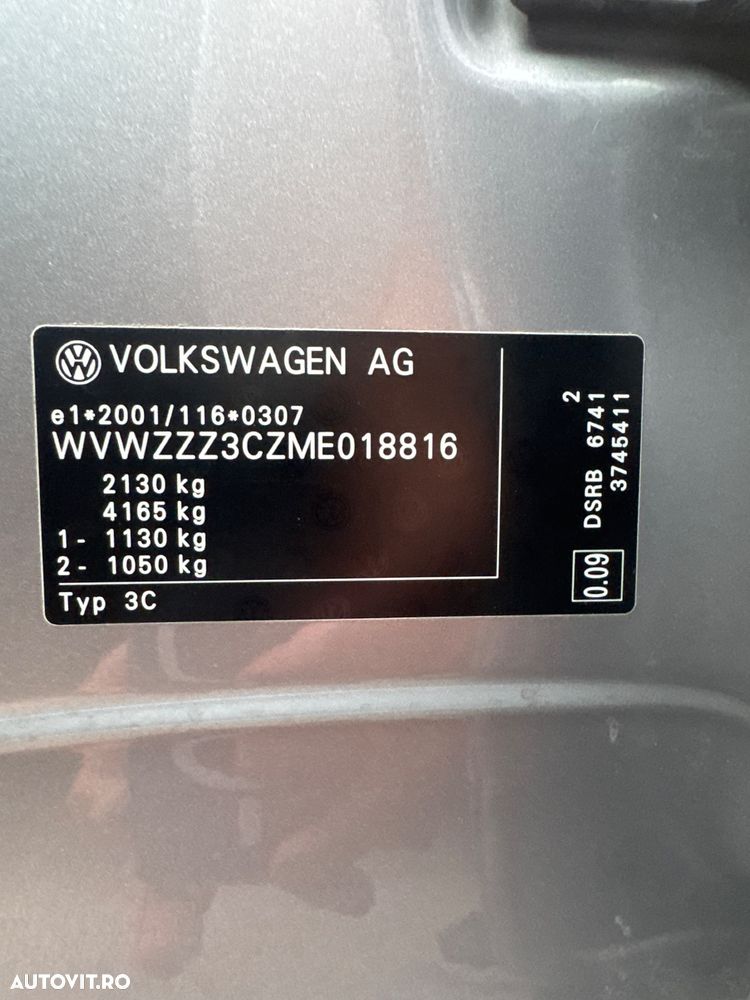 Volkswagen Passat - 28