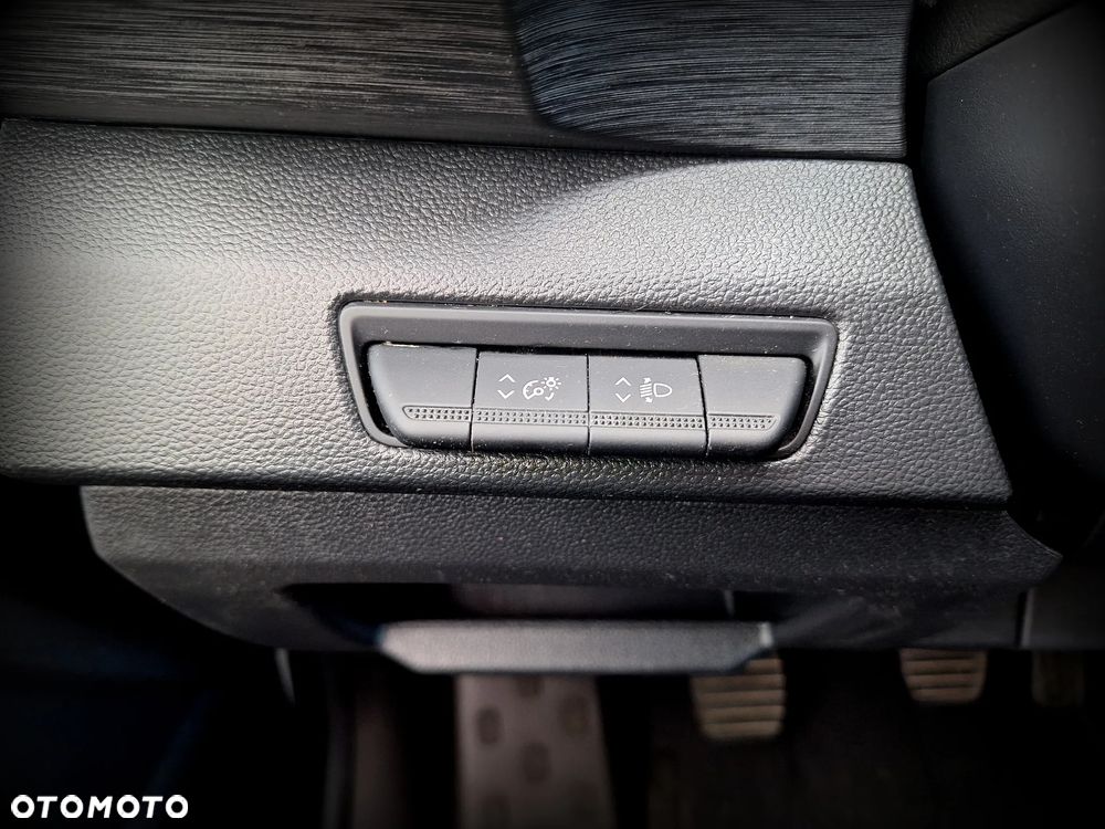 Renault TRAFIC - 12