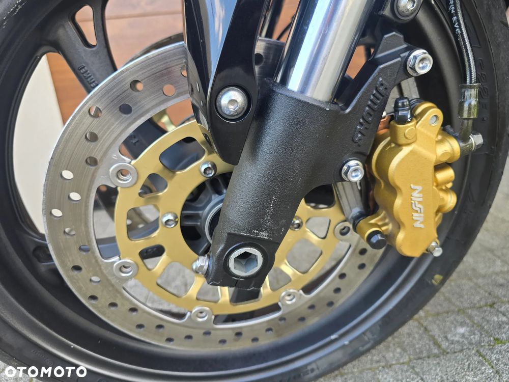 Honda CB - 7