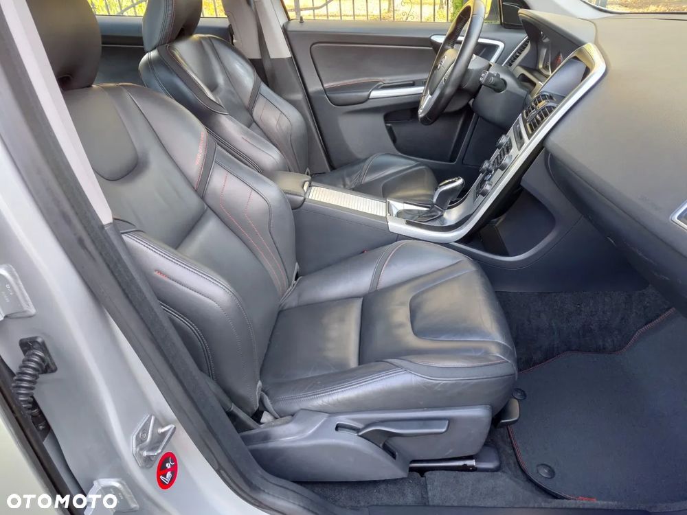 Volvo XC 60 D3 Geartronic Ocean Race - 16