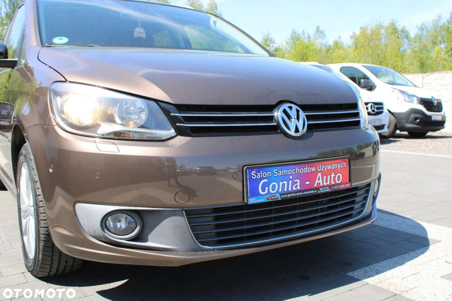 Volkswagen Touran - 25