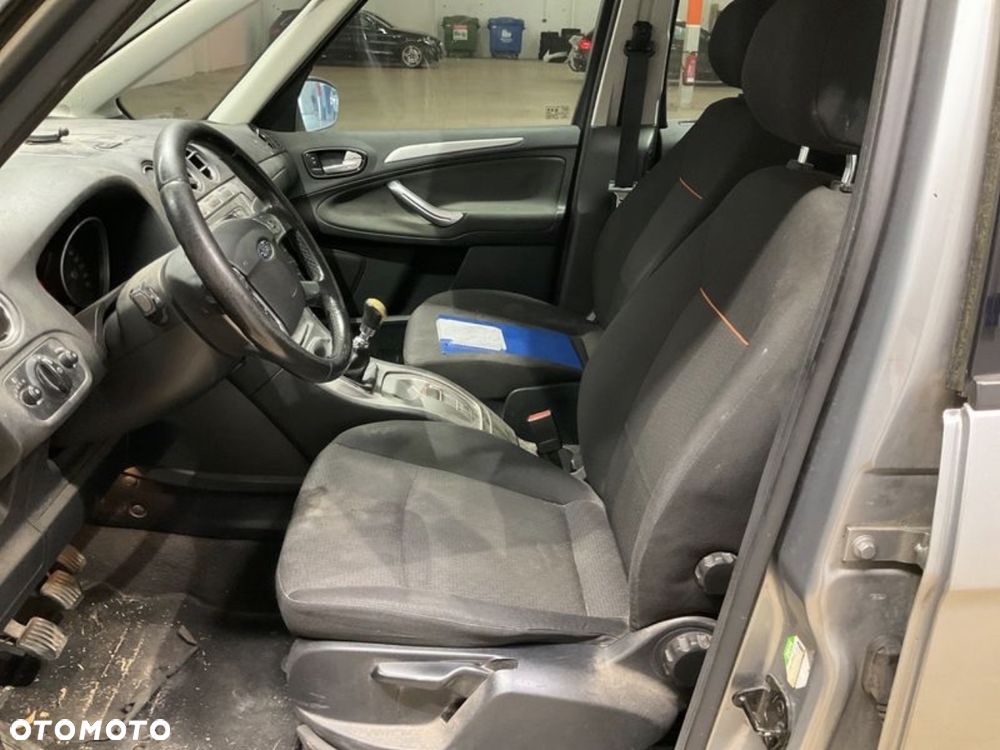 Ford Galaxy 2.0 TDCi Titanium - 8