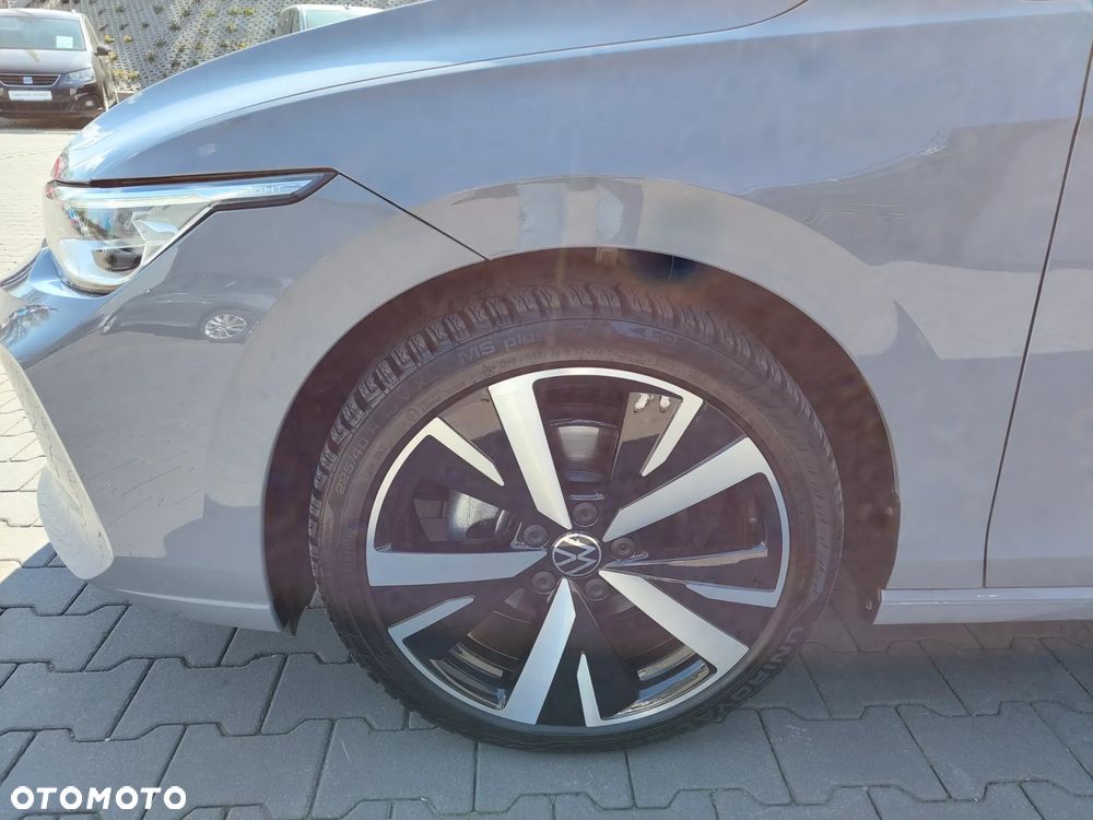 Volkswagen Golf - 7