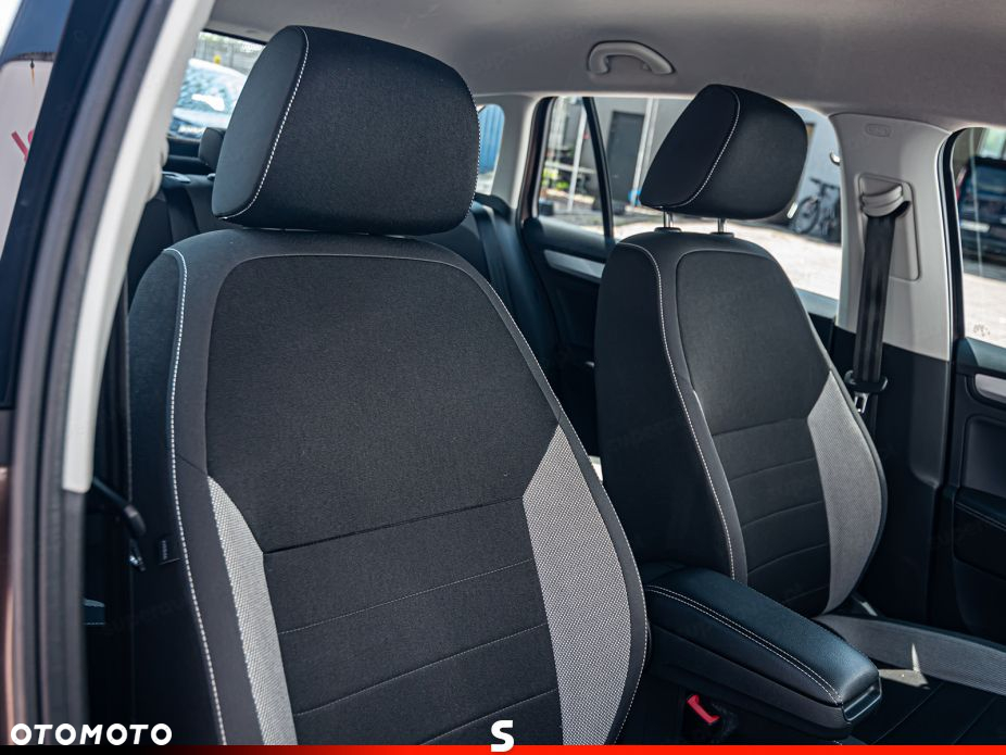 Skoda RAPID 1.0 TSI Ambition - 8
