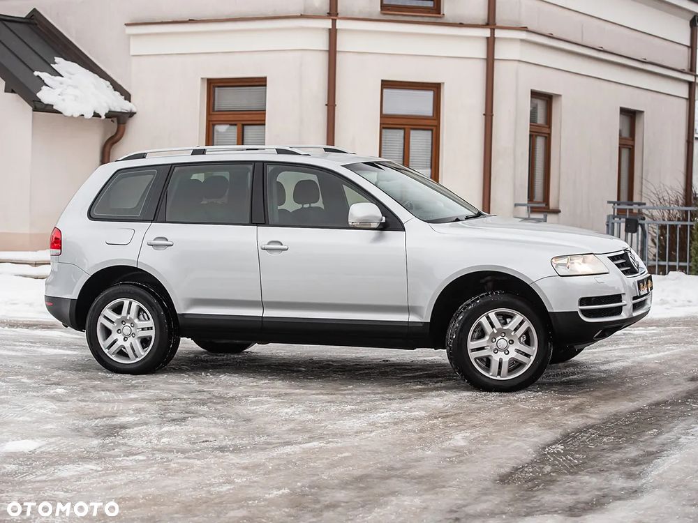 Volkswagen Touareg 3.2 V6 Automatik - 4