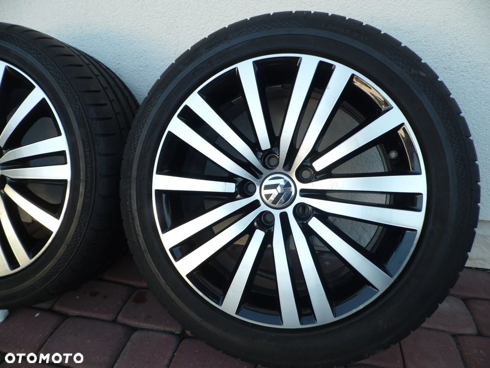 Felgi 17" 5x112  VW Passat 3AA B6 B7 B8 Golf Touran Jetta - 1