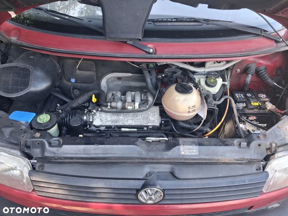Volkswagen Multivan - 15