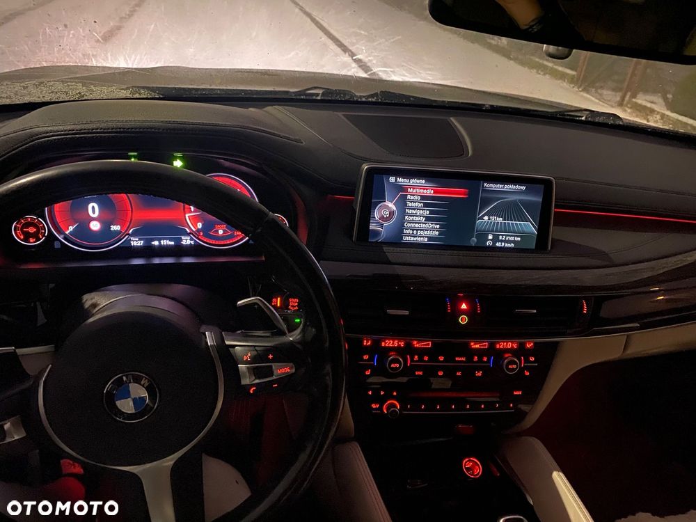 BMW X6 xDrive30d - 25