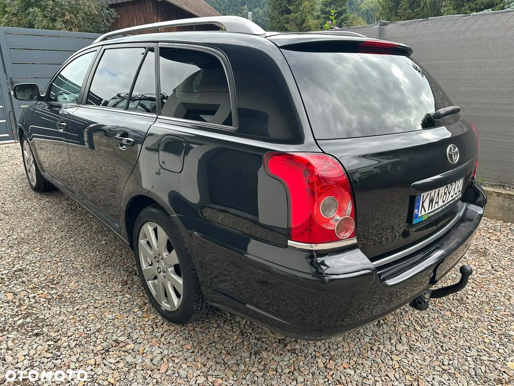 Toyota Avensis 2008 photo 4