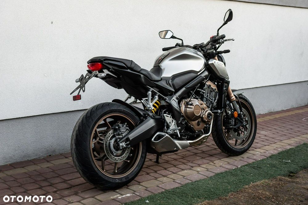 Honda CB - 5