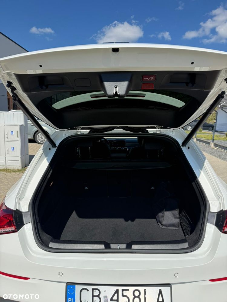 Mercedes-Benz CLA 200 d Edition 1 8G-DCT - 8