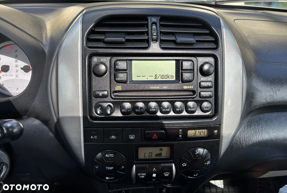 Toyota RAV4 2.0 VVT-i Prestige - 18