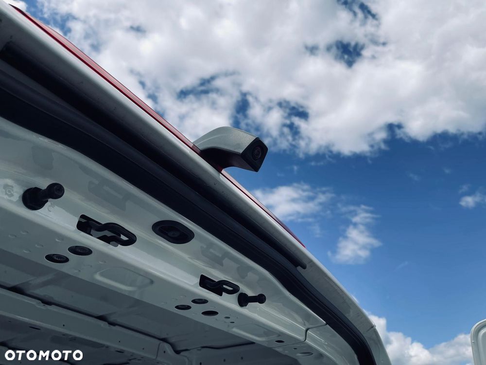 Volkswagen Crafter - 17