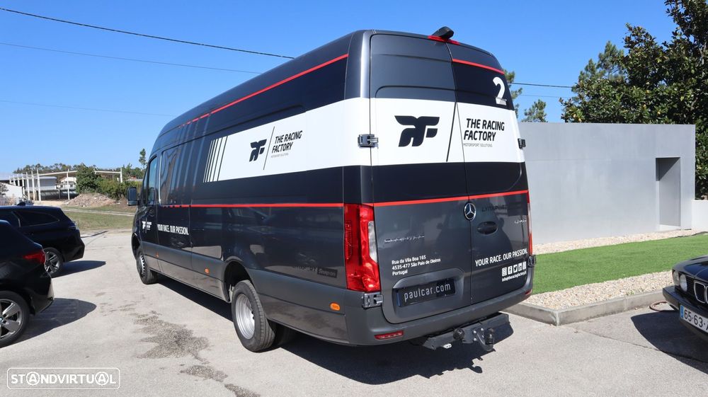 Mercedes-Benz Sprinter Outro - 3