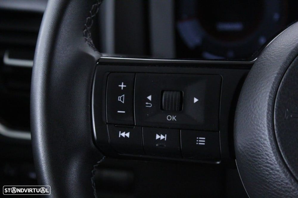 Nissan Qashqai 1.3 DIG-T N-Connecta LED+TT - 21