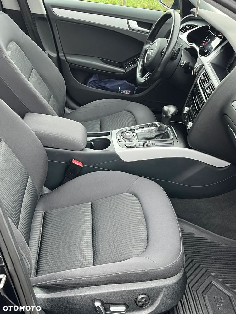 Audi A4 Avant 2.0 TDI DPF multitronic Ambiente - 12