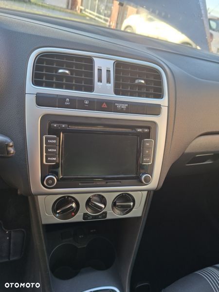 Volkswagen Polo 1.6 TDI MATCH - 12