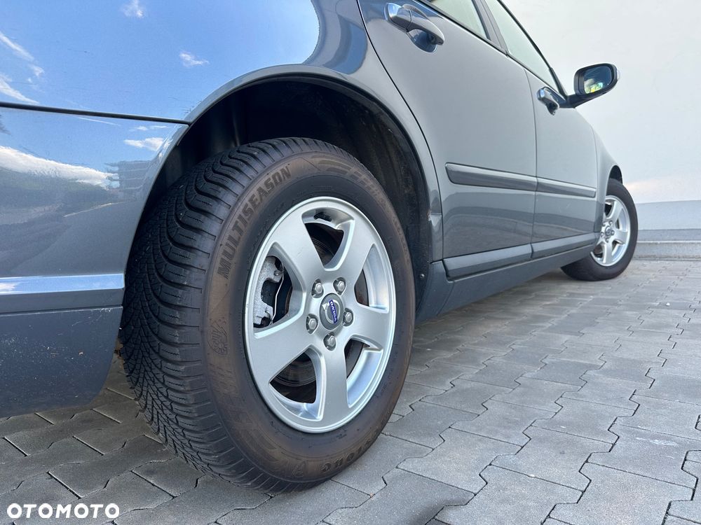 Volvo V50 1.6D DPF DRIVe - 8