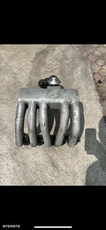 Kolektor ssący Vw LT35 2.5 tdi - 1