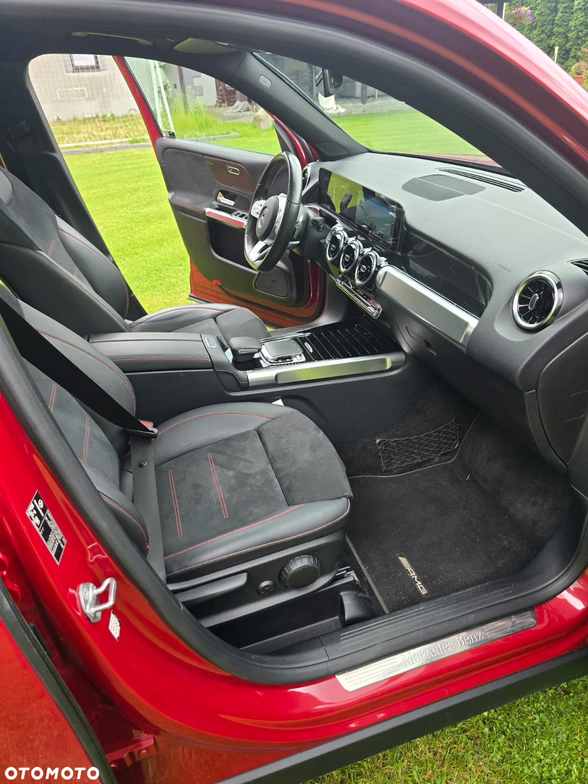 Mercedes-Benz GLB - 7