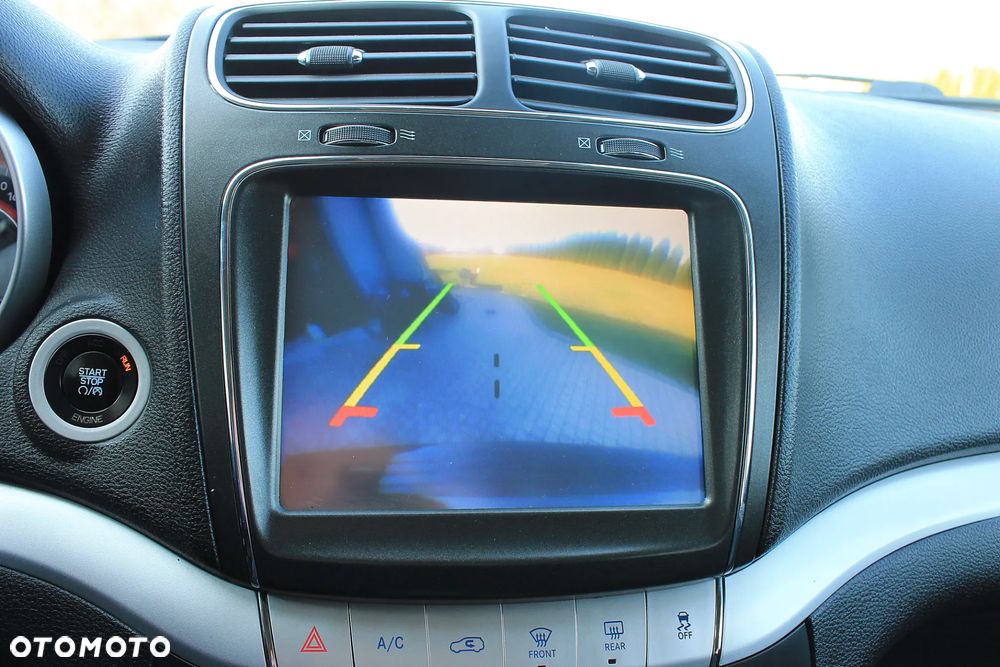 Fiat Freemont 2.0 Multijet 16V DPF Automatik Allrad Lounge - 11