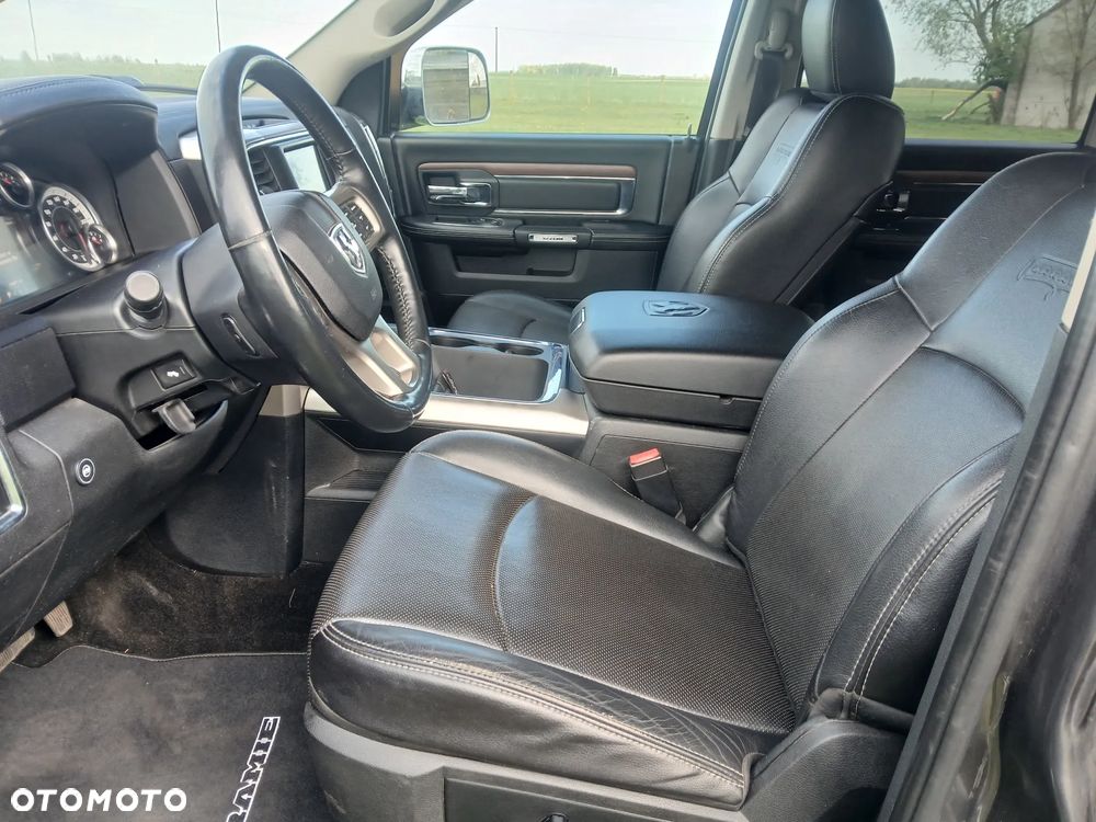 Dodge RAM 5.7 4x4 - 17
