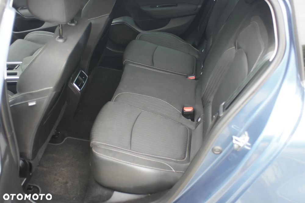 Renault Megane ENERGY TCe 130 Start & Stop LIMITED - 20
