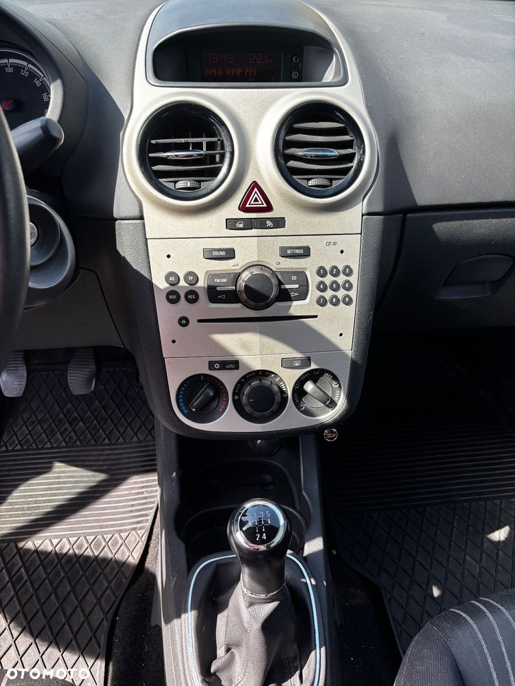 Opel Corsa 1.2 16V Enjoy - 10