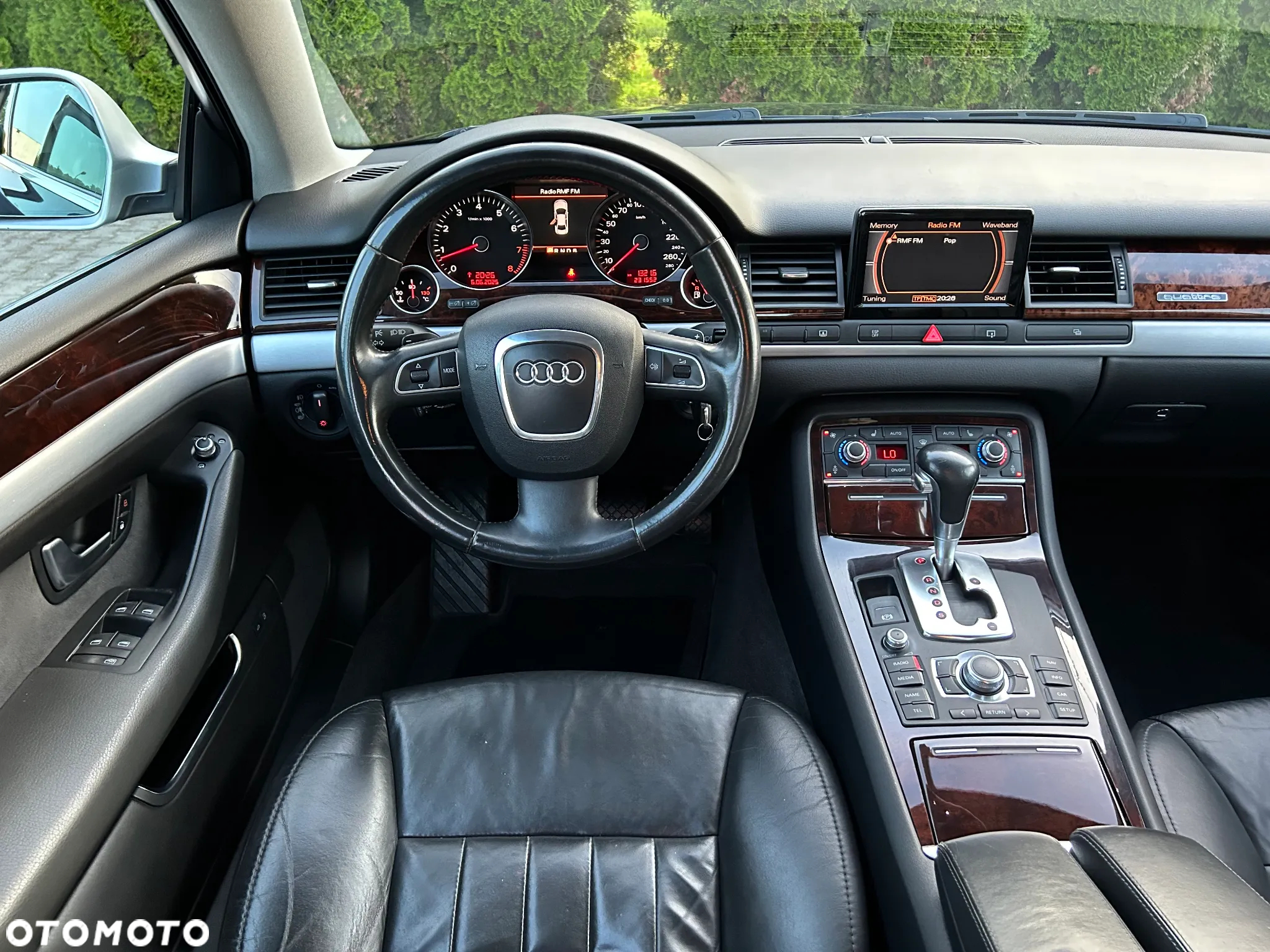 Audi A8 4.2 FSI L Quattro - 32