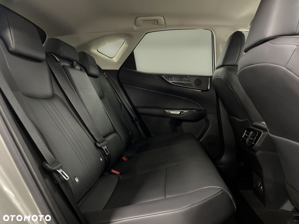 Lexus NX 350h Prestige AWD - 13