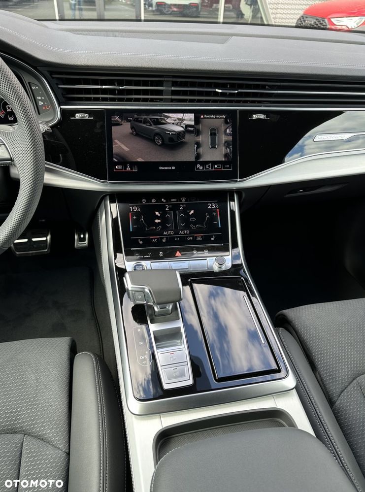 Audi Q7 - 18