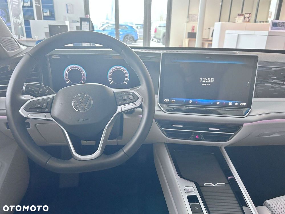 Volkswagen Passat - 19