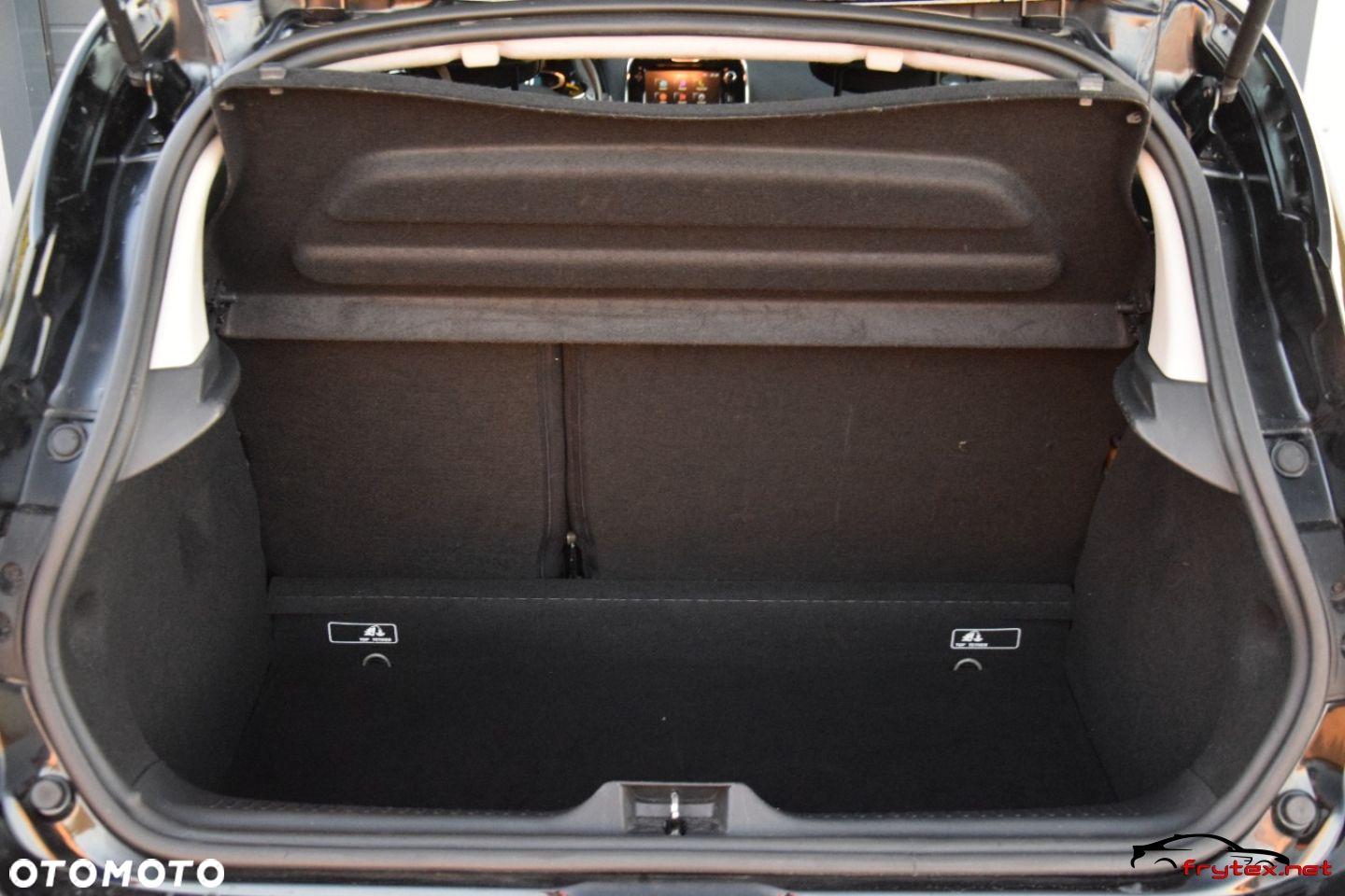 Renault Clio - 21