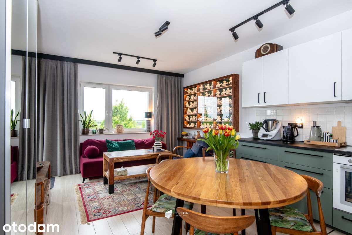 Piękne, zadbane z widokiem na zieleń i balkonem