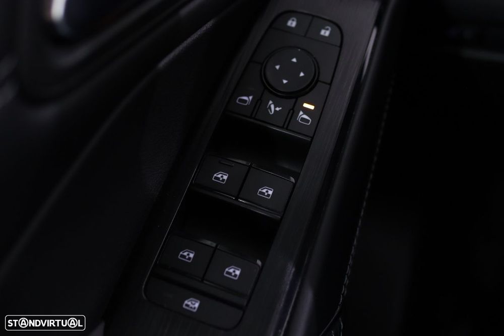 Nissan Qashqai 1.3 DIG-T N-Connecta - 26