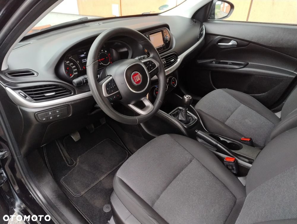 Fiat Tipo 1.4 16V More - 8