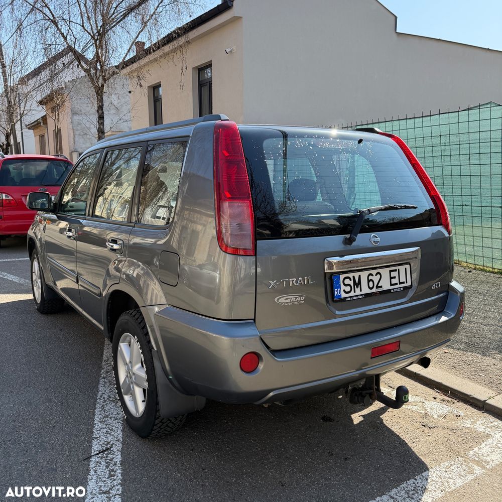 Nissan X-Trail 2.2 dCi Elegance - 3