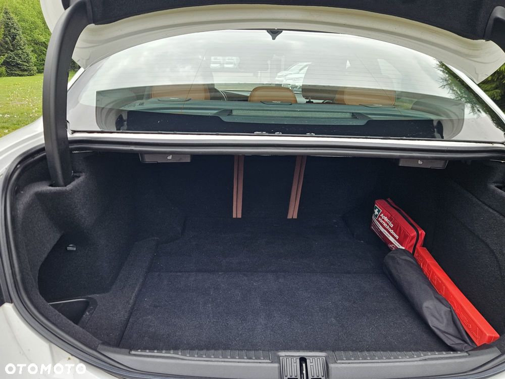 Alfa Romeo Giulia 2.0 Turbo Veloce TI Q4 - 12